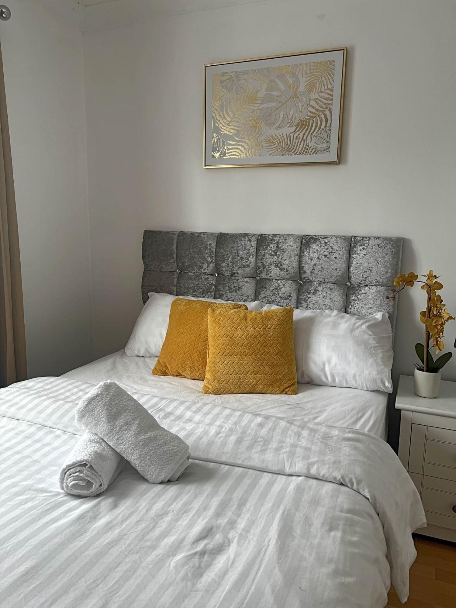 Luxury Rooms And An En-Suite Room With Free Wi-Fi Clarendon Way Colchester Exterior foto